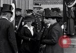 Standbild Beerdigung der Krankenschwester Edith Cavell Norfolk England, 1919, aus Sekunde 34 historischem Filmmaterial Videoclip 65675040081