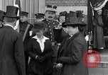 Standbild Beerdigung der Krankenschwester Edith Cavell Norfolk England, 1919, aus Sekunde 38 historischem Filmmaterial Videoclip 65675040081
