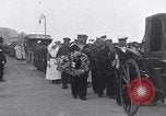 Standbild Beerdigung der Krankenschwester Edith Cavell Norfolk England, 1919, aus Sekunde 54 historischem Filmmaterial Videoclip 65675040081