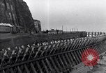 Standbild Die Entwaffnung der Helgoland Helgoland Festung nach Ersten Weltkrieg Helgoland Deutschland, 1920, aus Sekunde 25 historischem Filmmaterial Videoclip 65675040084