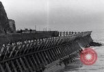 Standbild Die Entwaffnung der Helgoland Helgoland Festung nach Ersten Weltkrieg Helgoland Deutschland, 1920, aus Sekunde 29 historischem Filmmaterial Videoclip 65675040084