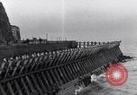 Standbild Die Entwaffnung der Helgoland Helgoland Festung nach Ersten Weltkrieg Helgoland Deutschland, 1920, aus Sekunde 32 historischem Filmmaterial Videoclip 65675040084