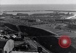 Standbild Die Entwaffnung der Helgoland Helgoland Festung nach Ersten Weltkrieg Helgoland Deutschland, 1920, aus Sekunde 45 historischem Filmmaterial Videoclip 65675040084