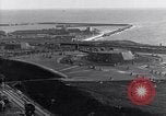 Standbild Die Entwaffnung der Helgoland Helgoland Festung nach Ersten Weltkrieg Helgoland Deutschland, 1920, aus Sekunde 49 historischem Filmmaterial Videoclip 65675040084
