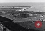 Standbild Die Entwaffnung der Helgoland Helgoland Festung nach Ersten Weltkrieg Helgoland Deutschland, 1920, aus Sekunde 50 historischem Filmmaterial Videoclip 65675040084