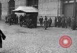 Immagine di SS Lusitania con partenza dal Molo 54 in New York New York City United States USA, 1915, secondo 10 filmato di repertorio 65675040085