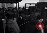 Immagine di SS Lusitania con partenza dal Molo 54 in New York New York City United States USA, 1915, secondo 23 filmato di repertorio 65675040085