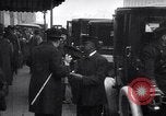 Immagine di SS Lusitania con partenza dal Molo 54 in New York New York City United States USA, 1915, secondo 39 filmato di repertorio 65675040085