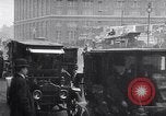 Immagine di SS Lusitania con partenza dal Molo 54 in New York New York City United States USA, 1915, secondo 47 filmato di repertorio 65675040085