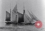 Immagine di 3-masted schooner Miss Morris affondato da U-boat Oceano atlantico, 1916, secondo 6 filmato di repertorio 65675040086