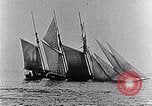 Immagine di 3-masted schooner Miss Morris affondato da U-boat Oceano atlantico, 1916, secondo 13 filmato di repertorio 65675040086