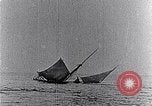 Immagine di 3-masted schooner Miss Morris affondato da U-boat Oceano atlantico, 1916, secondo 26 filmato di repertorio 65675040086