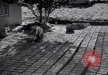 Immagine di Adobe tecniche di costruzione New Mexico USA, 1948, secondo 39 filmato di repertorio 65675040094