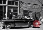 Immagine di Un vecchio insediamento Spagnolo Abiquiu New Mexico USA, 1948, secondo 18 filmato di repertorio 65675040096