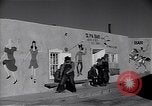 Immagine di Un vecchio insediamento Spagnolo Abiquiu New Mexico USA, 1948, secondo 33 filmato di repertorio 65675040096