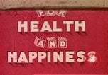 Standbild Heben gesunde Kinder United States USA, 1941, aus Sekunde 1 historischem Filmmaterial Videoclip 65675040100
