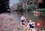 Standbild Heben gesunde Kinder United States USA, 1941, aus Sekunde 29 historischem Filmmaterial Videoclip 65675040100