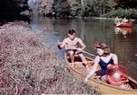 Standbild Heben gesunde Kinder United States USA, 1941, aus Sekunde 32 historischem Filmmaterial Videoclip 65675040100