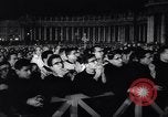 Immagine di Papa Giovanni XXIII prega Roma Italia, 1959, secondo 16 filmato di repertorio 65675040107