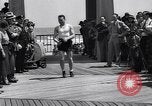 Standbild Boxer Jimmy McLarnin Beinarbeit Atlantic City New Jersey USA, 1934, aus Sekunde 6 historischem Filmmaterial Videoclip 65675040111