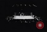 Image la boxe amateur Chicago Illinois USA, 1951, de la seconde 37 séquences d'archives historiques vidéo 65675040121