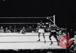 Image la boxe amateur Chicago Illinois USA, 1951, de la seconde 47 séquences d'archives historiques vidéo 65675040121