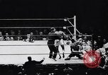 Image la boxe amateur Chicago Illinois USA, 1951, de la seconde 52 séquences d'archives historiques vidéo 65675040121