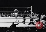 Image la boxe amateur Chicago Illinois USA, 1951, de la seconde 53 séquences d'archives historiques vidéo 65675040121