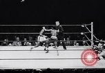 Image la boxe amateur Chicago Illinois USA, 1951, de la seconde 61 séquences d'archives historiques vidéo 65675040121