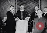 Image Président français René Coty Rome Italie, 1957, de la seconde 30 séquences d'archives historiques vidéo 65675040124