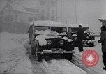 Image Snow capped véhicules Espagne, 1957, de la seconde 4 séquences d'archives historiques vidéo 65675040125