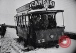 Image Snow capped véhicules Espagne, 1957, de la seconde 17 séquences d'archives historiques vidéo 65675040125