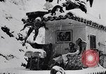 Image Snow capped véhicules Espagne, 1957, de la seconde 27 séquences d'archives historiques vidéo 65675040125