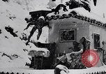 Image Snow capped véhicules Espagne, 1957, de la seconde 28 séquences d'archives historiques vidéo 65675040125