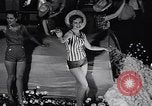 Image Coton défilé du carnaval Memphis Tennessee USA, 1957, de la seconde 26 séquences d'archives historiques vidéo 65675040126