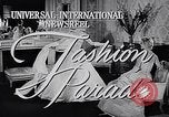 Image défilé New York United States USA, 1957, de la seconde 5 séquences d'archives historiques vidéo 65675040127