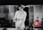 Image défilé New York United States USA, 1957, de la seconde 31 séquences d'archives historiques vidéo 65675040127
