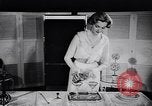 Image défilé New York United States USA, 1957, de la seconde 35 séquences d'archives historiques vidéo 65675040127