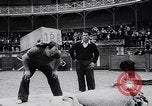 Image Pays Basque la concurrence Lever de pierre Espagne, 1957, de la seconde 11 séquences d'archives historiques vidéo 65675040128