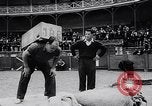 Image Pays Basque la concurrence Lever de pierre Espagne, 1957, de la seconde 12 séquences d'archives historiques vidéo 65675040128