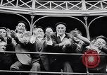 Image Pays Basque la concurrence Lever de pierre Espagne, 1957, de la seconde 33 séquences d'archives historiques vidéo 65675040128