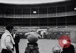 Image Pays Basque la concurrence Lever de pierre Espagne, 1957, de la seconde 41 séquences d'archives historiques vidéo 65675040128