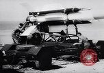 Immagine di I missili guidati per l'anti-guerra del serbatoio Regno Unito, 1957, secondo 26 filmato di repertorio 65675040131