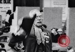 Immagine di Town Criers Regno Unito, 1957, secondo 14 filmato di repertorio 65675040133