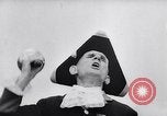 Immagine di Town Criers Regno Unito, 1957, secondo 34 filmato di repertorio 65675040133
