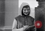 Image défilé New York United States USA, 1957, de la seconde 17 séquences d'archives historiques vidéo 65675040134