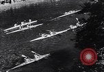 Immagine di Kayak gara in sella River Spagna, 1957, secondo 20 filmato di repertorio 65675040135