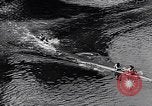 Immagine di Kayak gara in sella River Spagna, 1957, secondo 33 filmato di repertorio 65675040135