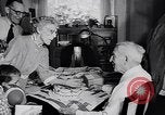 Immagine di Ex allenatore di calcio Amos Alonzo Stagg California United States USA, 1957, secondo 34 filmato di repertorio 65675040136
