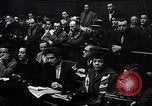 Standbild sieben ehemalige NS-SS-Männer Oradour-sur-Glane Frankreich, 1953, aus Sekunde 27 historischem Filmmaterial Videoclip 65675040139